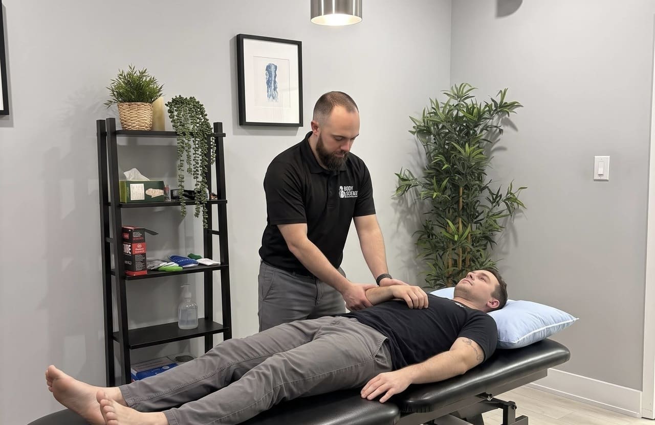 how to choose right physiotherapy clinic mississauga long term pain management